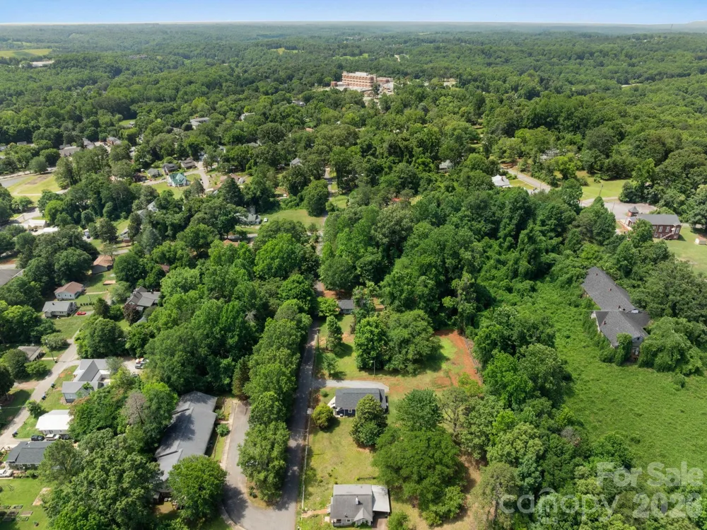 147 Hillside Street Rutherfordton, NC 28139