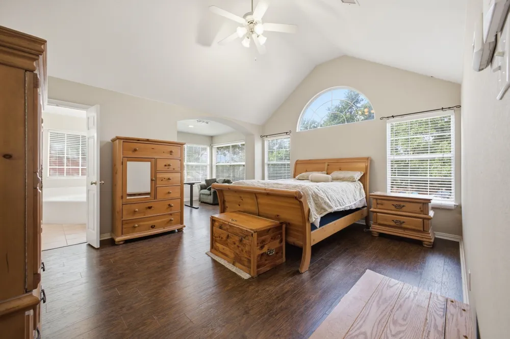 1605 Hawkins Court Carrollton, TX 75010