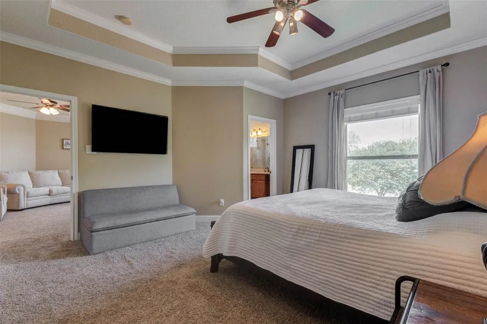 5610 Westerham Street Weston Lakes, TX 77441