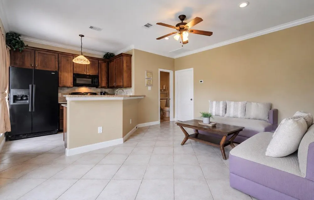 5610 Westerham Street Weston Lakes, TX 77441