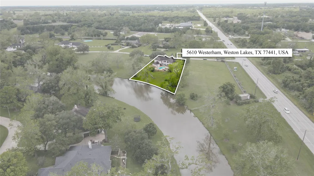 5610 Westerham Street Weston Lakes, TX 77441