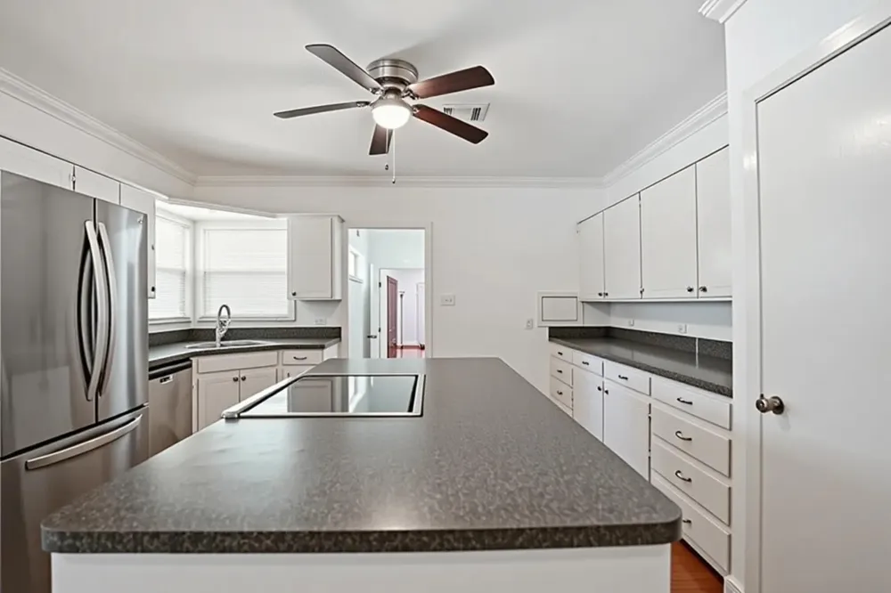 526 14th Street Hempstead, TX 77445