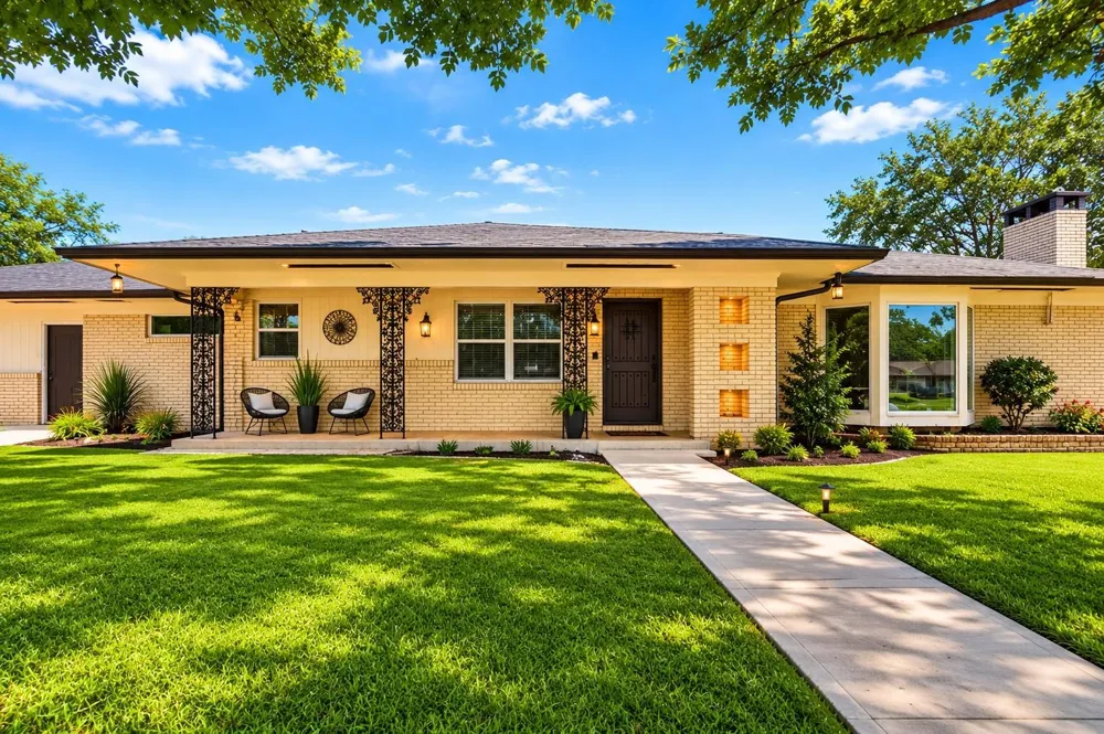 526 14th Street Hempstead, TX 77445