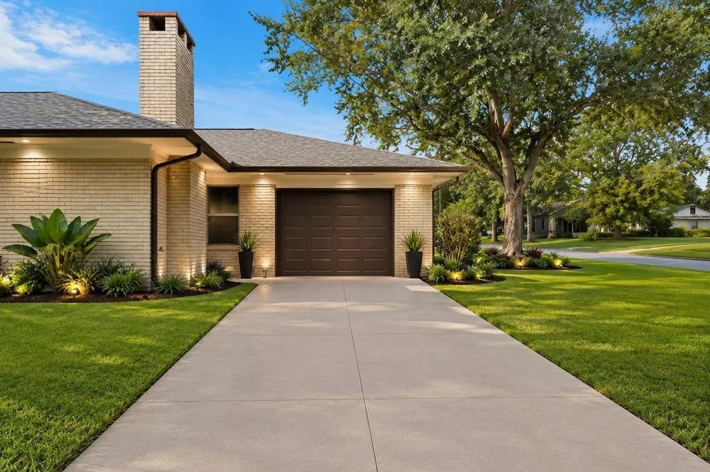 526 14th Street Hempstead, TX 77445