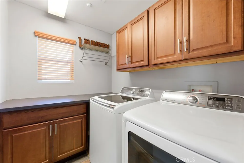 1686 Gilliam Court Riverside, CA 92501