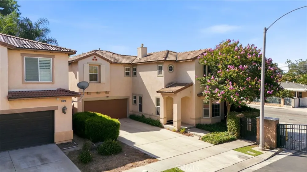 1686 Gilliam Court Riverside, CA 92501