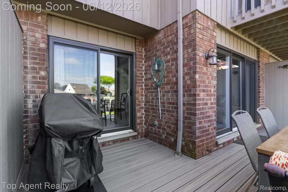 7214 Harbor Drive Clay Township, MI 48001