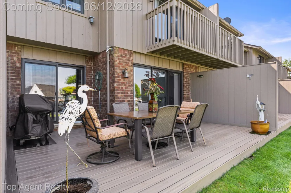 7214 Harbor Drive Clay Township, MI 48001