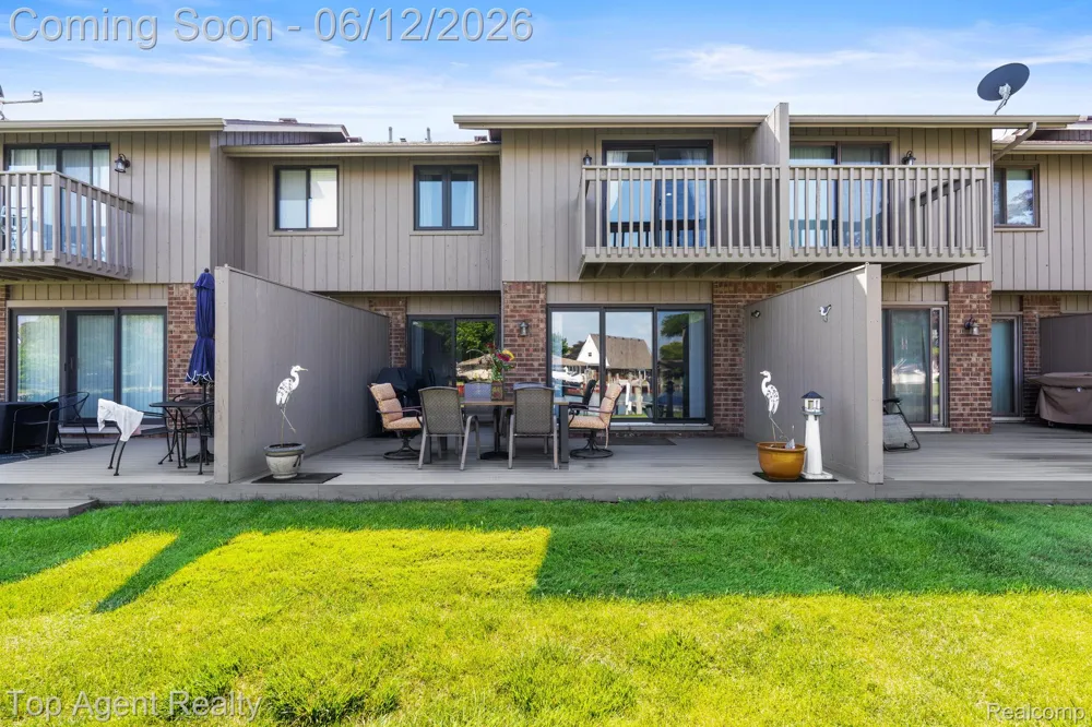 7214 Harbor Drive Clay Township, MI 48001