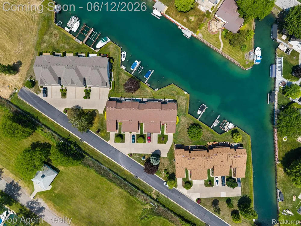 7214 Harbor Drive Clay Township, MI 48001