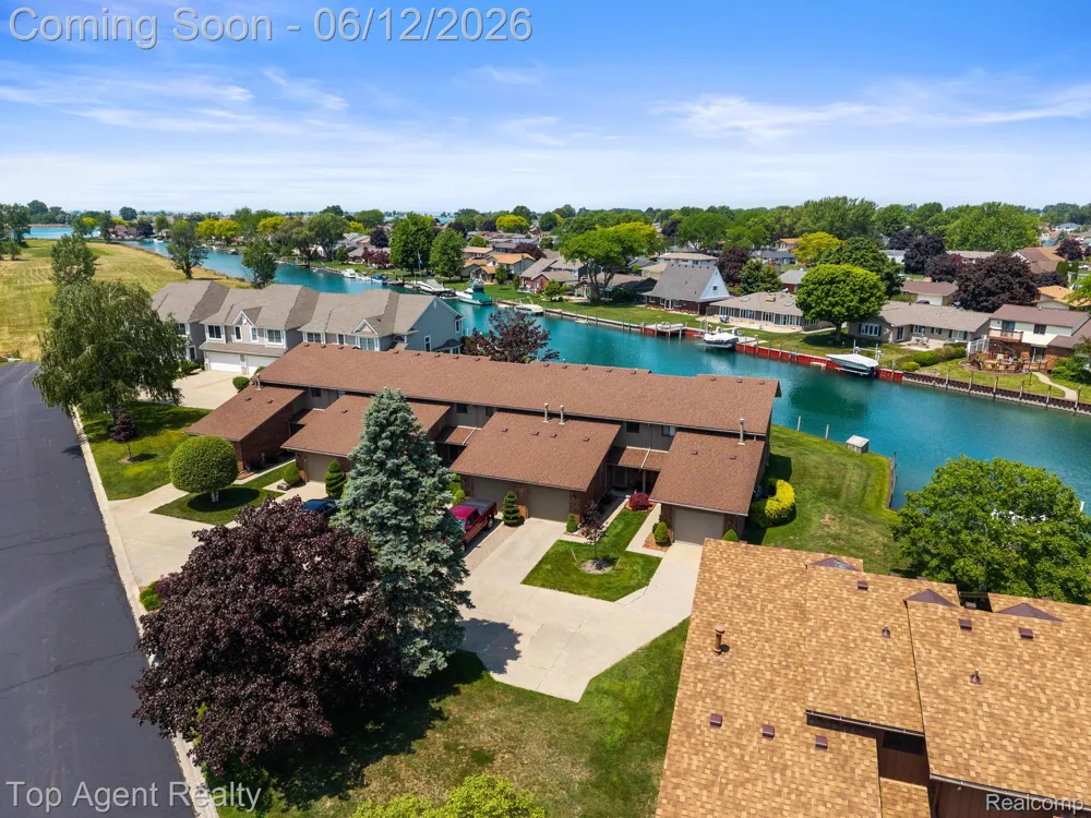 7214 Harbor Drive Clay Township, MI 48001