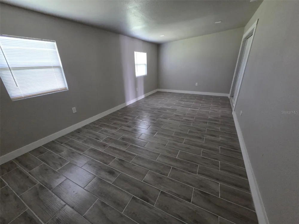 38300 HENRY DRIVE Zephyrhills, FL 33542