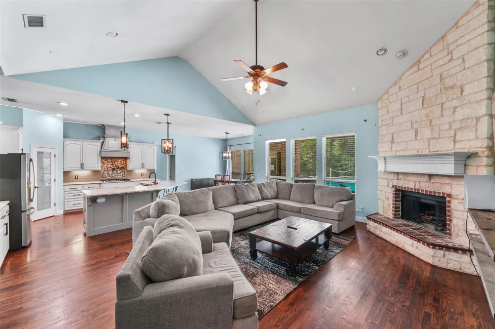 4844 Red Oak Drive Union Valley, TX 75189