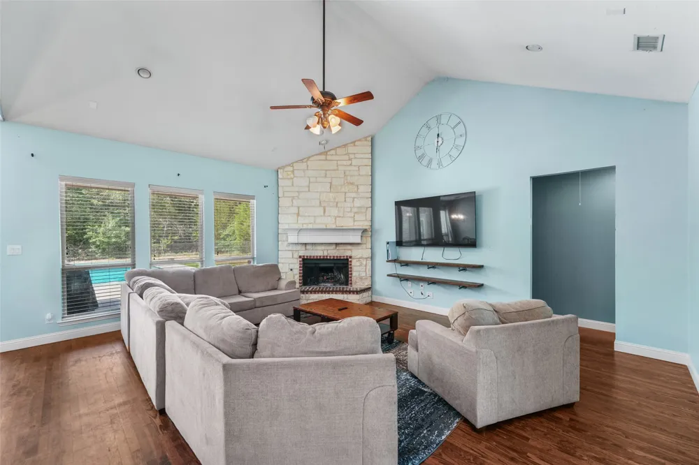 4844 Red Oak Drive Union Valley, TX 75189