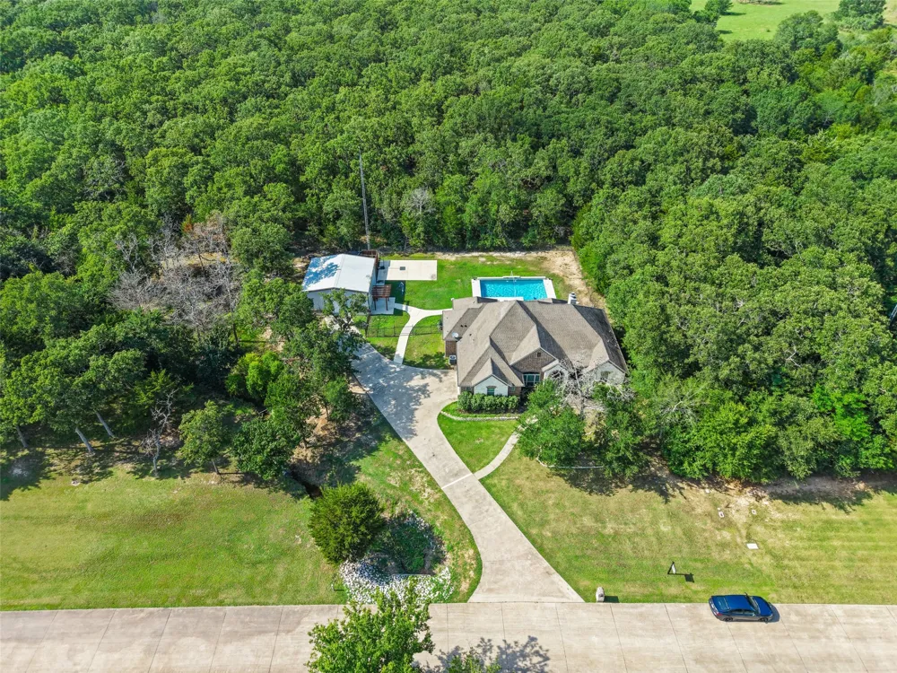 4844 Red Oak Drive Union Valley, TX 75189