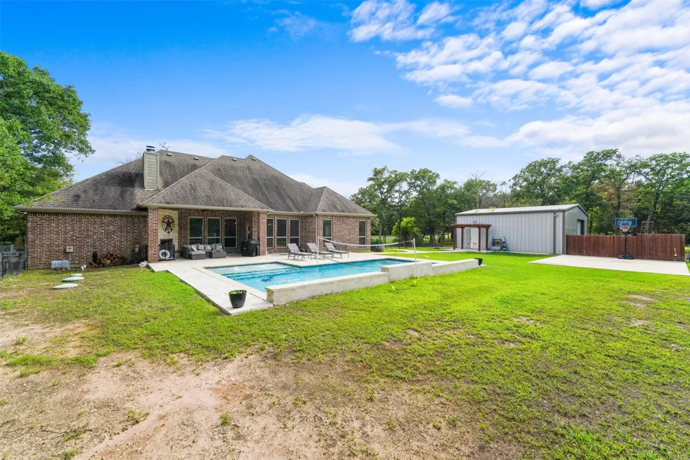 4844 Red Oak Drive Union Valley, TX 75189