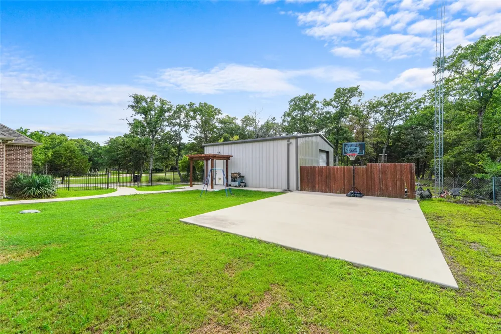 4844 Red Oak Drive Union Valley, TX 75189