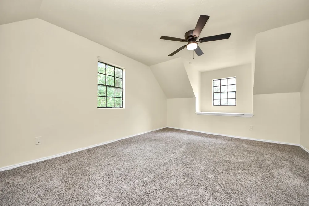 1111 Avenue J Avenue South Houston, TX 77587