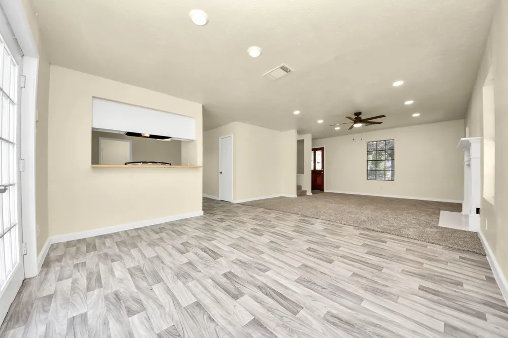 1111 Avenue J Avenue South Houston, TX 77587