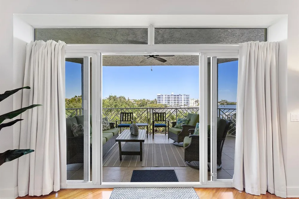 309 E Ocean Avenue #205 Lantana, FL 33462