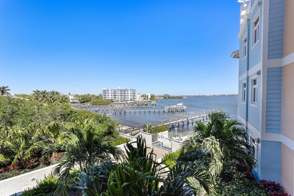 309 E Ocean Avenue #205 Lantana, FL 33462
