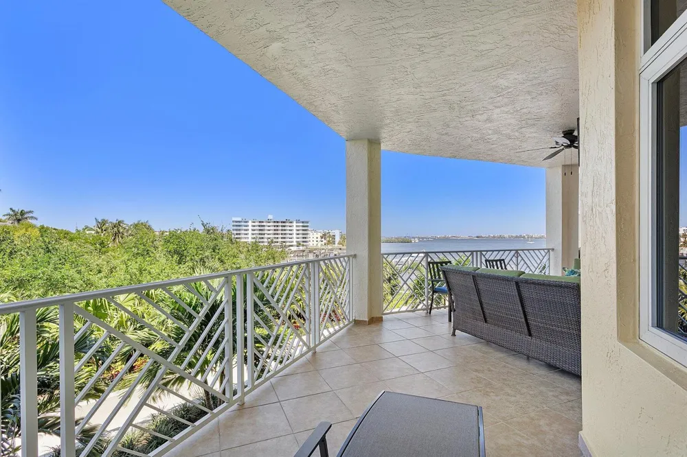 309 E Ocean Avenue #205 Lantana, FL 33462