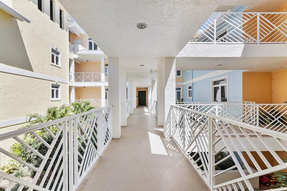 309 E Ocean Avenue #205 Lantana, FL 33462