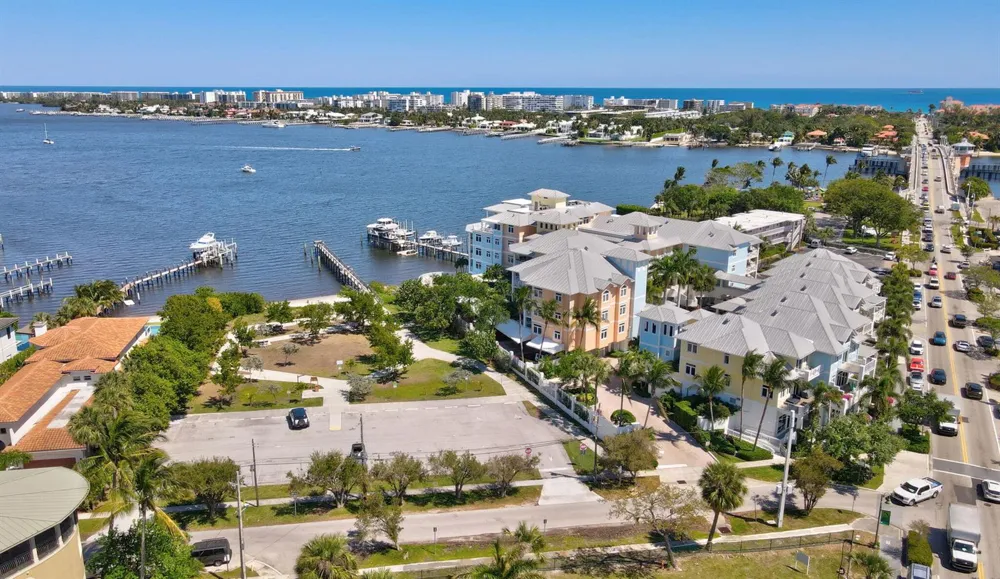 309 E Ocean Avenue #205 Lantana, FL 33462