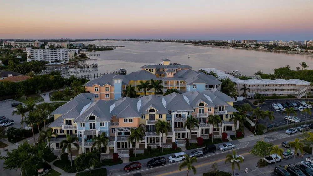 309 E Ocean Avenue #205 Lantana, FL 33462