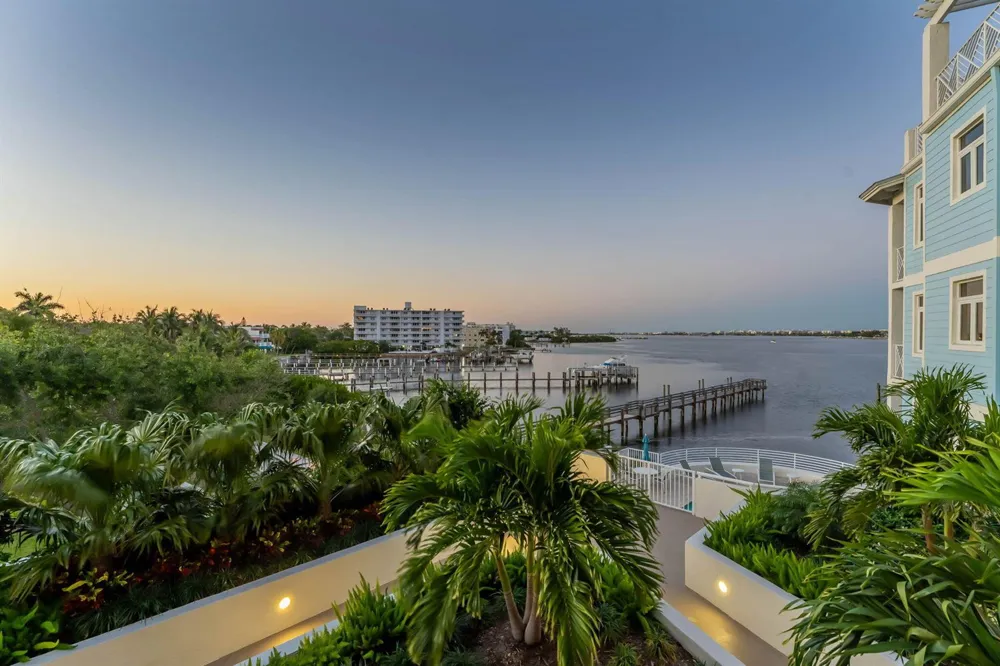 309 E Ocean Avenue #205 Lantana, FL 33462