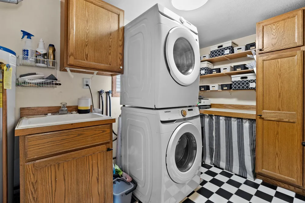 4135 W Joy Road Orangeville Township, MI 49344