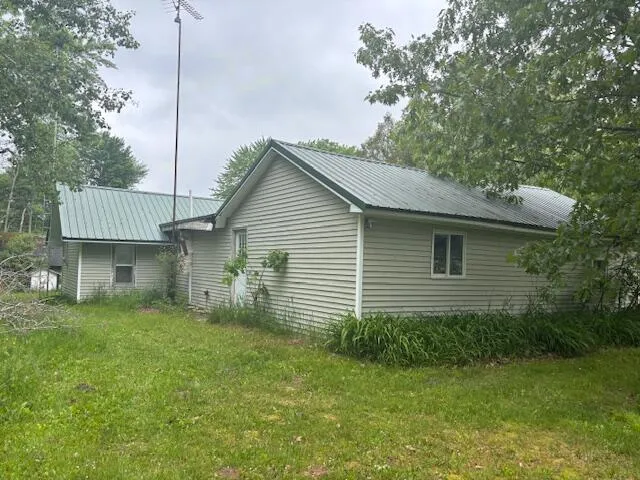 4779 3rd Street Unknown, MI 49305