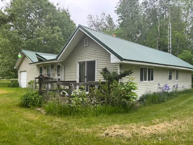 4779 3rd Street Unknown, MI 49305