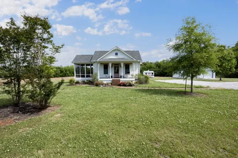 1687 Georgia Crossing Rd