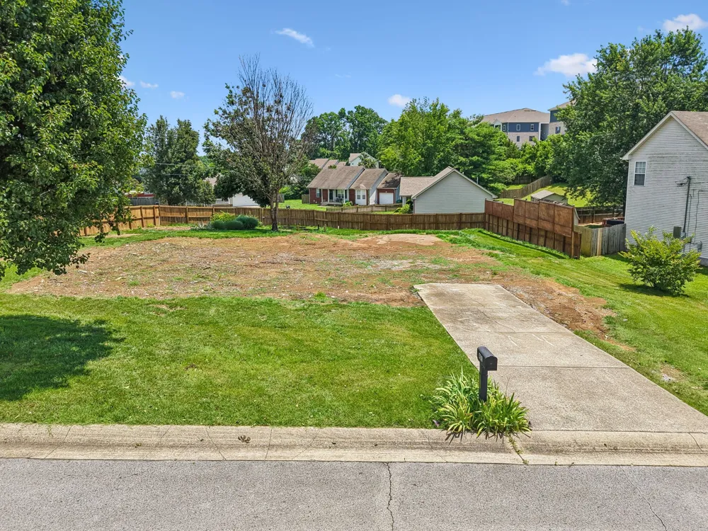 401 Swallow Cv Mount Juliet, TN 37122