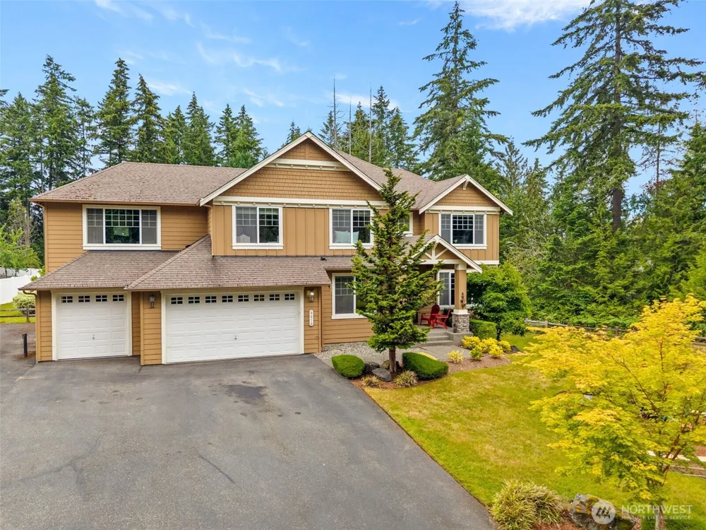 8010 Wenatchee Place NW Silverdale, WA 98383
