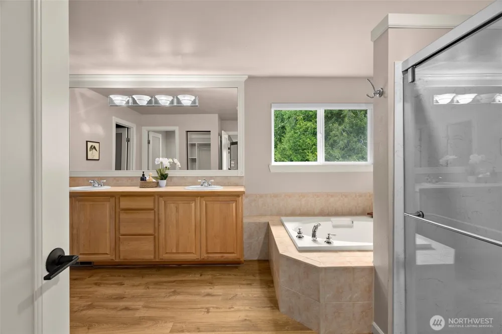 8010 Wenatchee Place NW Silverdale, WA 98383