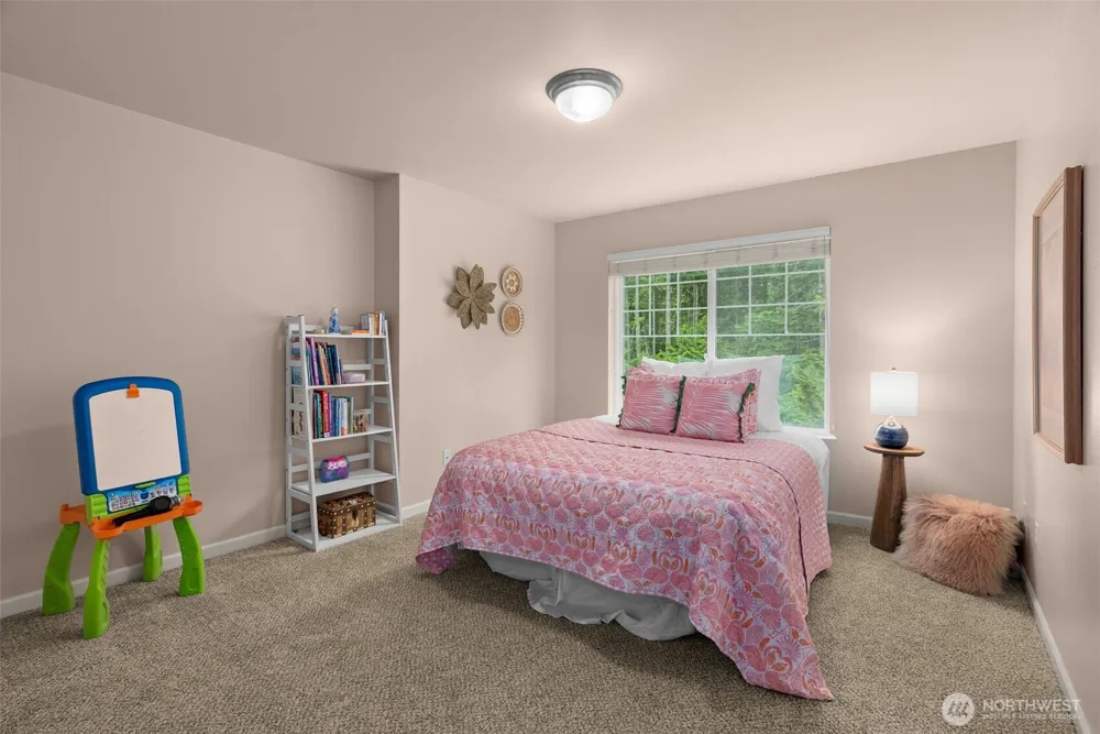8010 Wenatchee Place NW Silverdale, WA 98383
