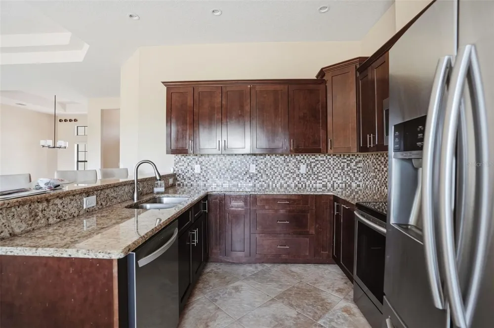 8987 MISSISSIPPI RUN Weeki Wachee, FL 34613