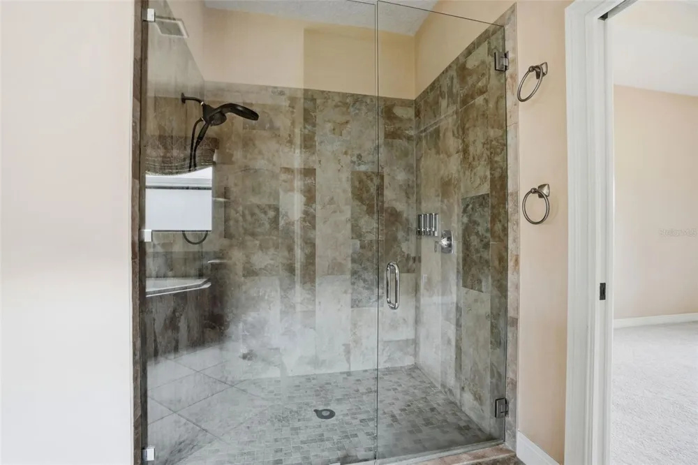 8987 MISSISSIPPI RUN Weeki Wachee, FL 34613