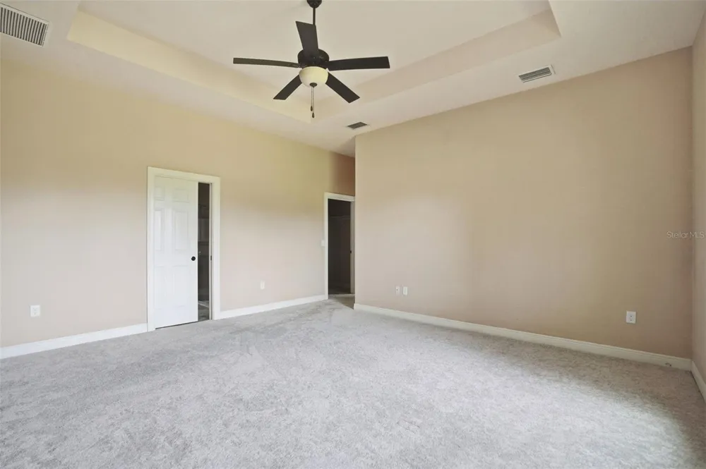 8987 MISSISSIPPI RUN Weeki Wachee, FL 34613
