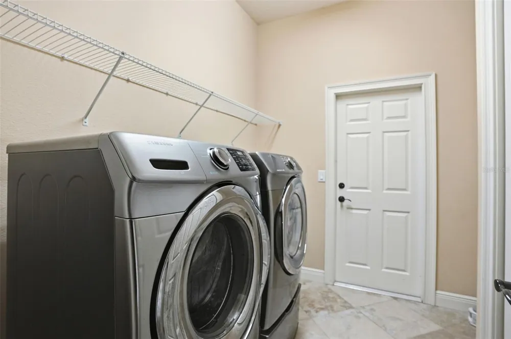 8987 MISSISSIPPI RUN Weeki Wachee, FL 34613