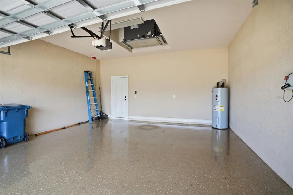 8987 MISSISSIPPI RUN Weeki Wachee, FL 34613