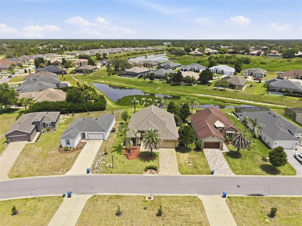 8987 MISSISSIPPI RUN Weeki Wachee, FL 34613
