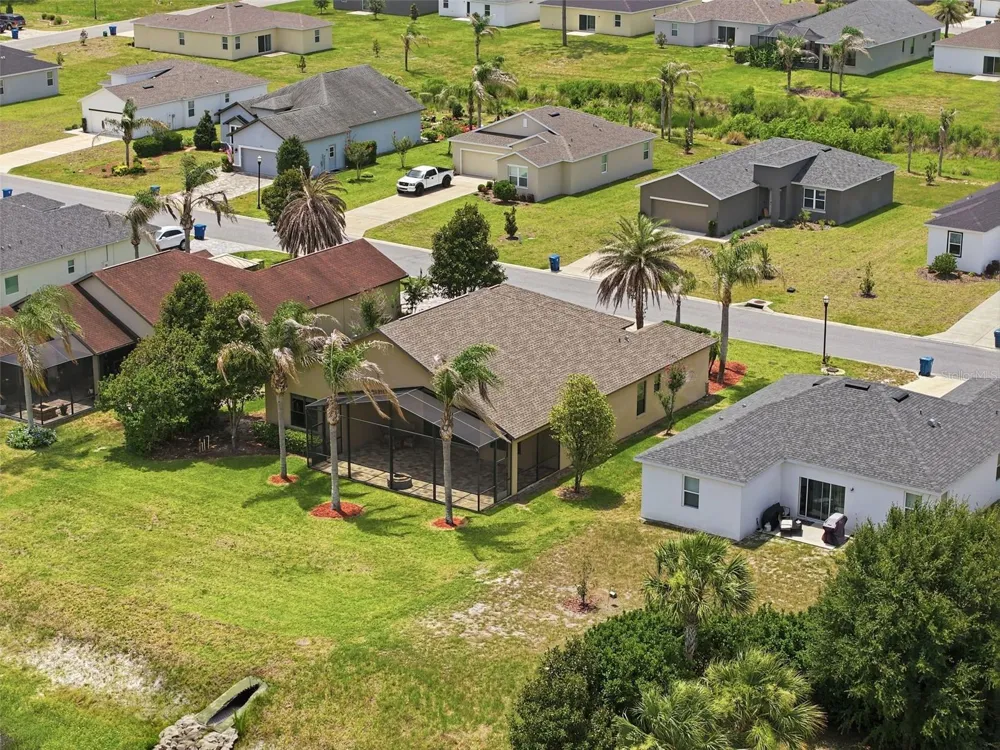 8987 MISSISSIPPI RUN Weeki Wachee, FL 34613