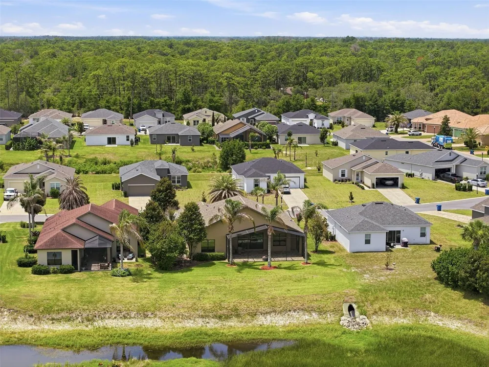 8987 MISSISSIPPI RUN Weeki Wachee, FL 34613