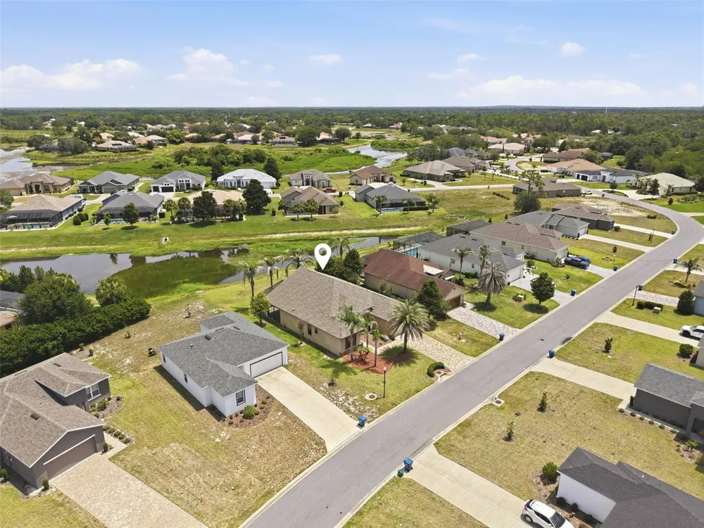8987 MISSISSIPPI RUN Weeki Wachee, FL 34613