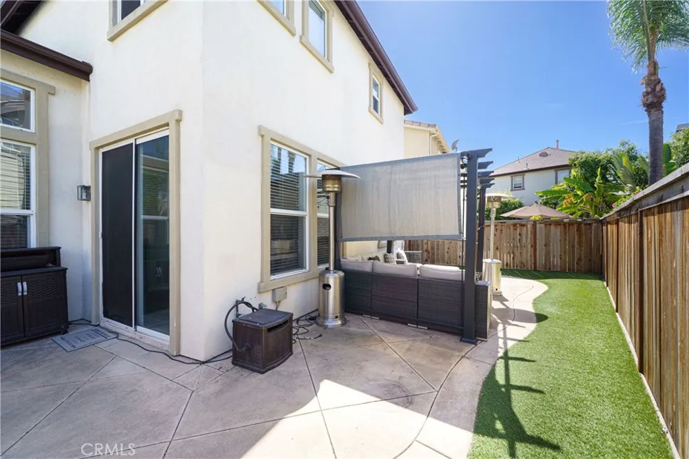 25 Iron Horse Trl Ladera Ranch, CA 92694