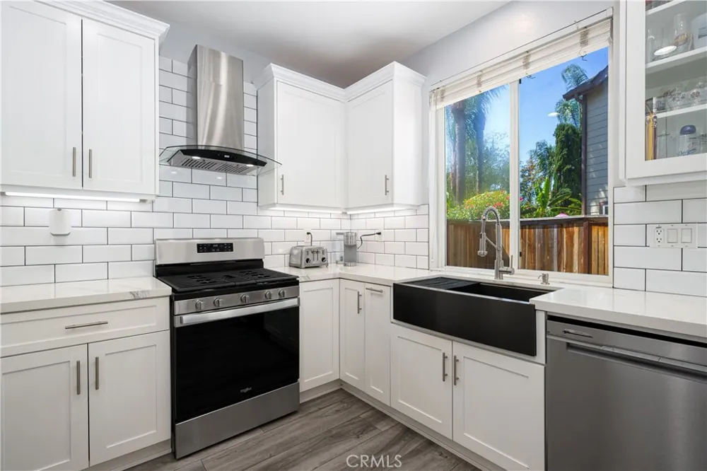 25 Iron Horse Trl Ladera Ranch, CA 92694