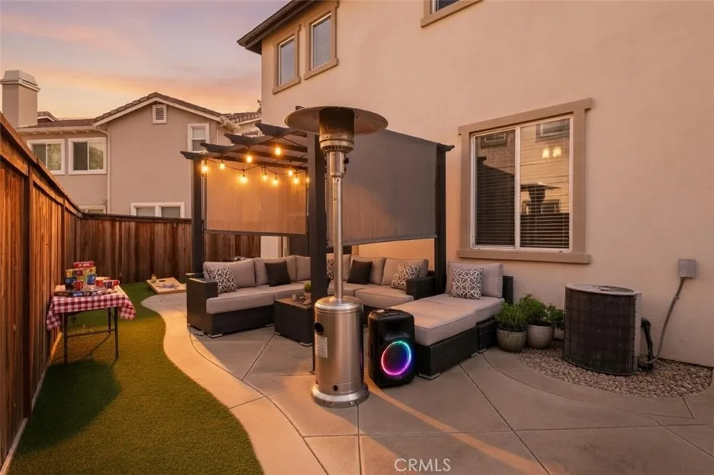 25 Iron Horse Trl Ladera Ranch, CA 92694